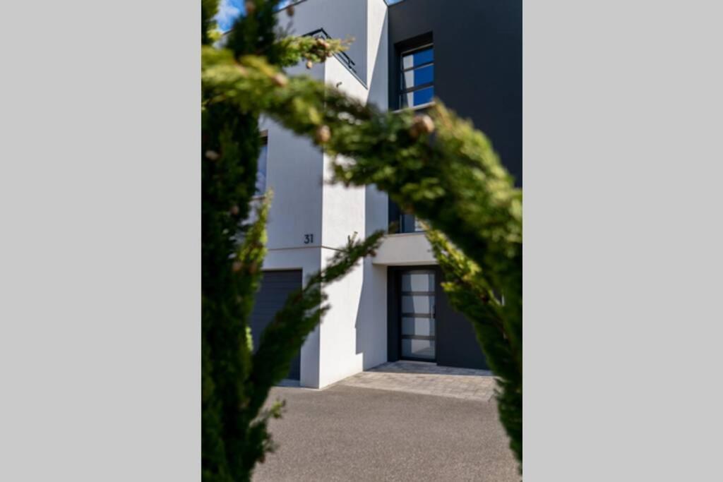La Villetta S Riedisheim - Appartement De Standing Экстерьер фото
